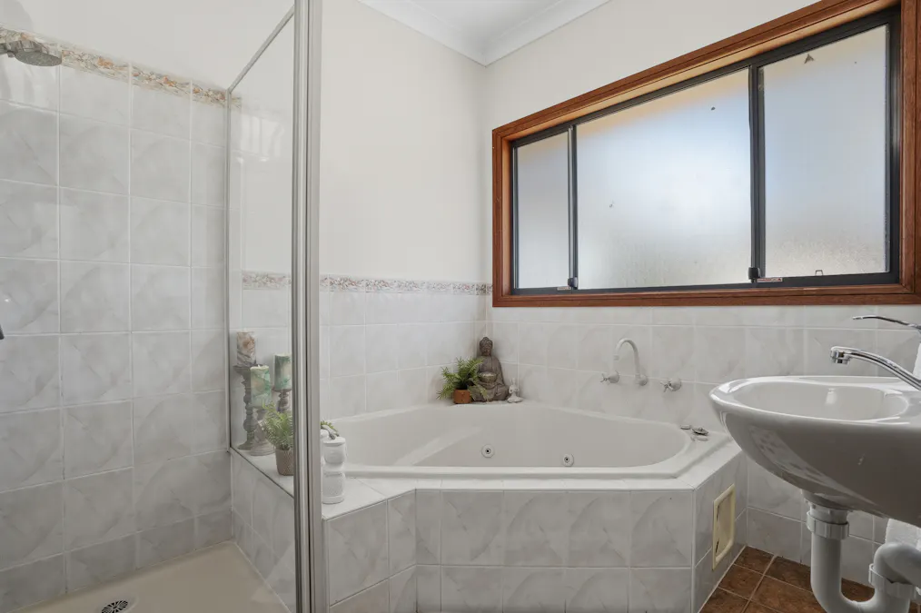22 Anderson Lane, Cowra, NSW, 2794 - Image 10