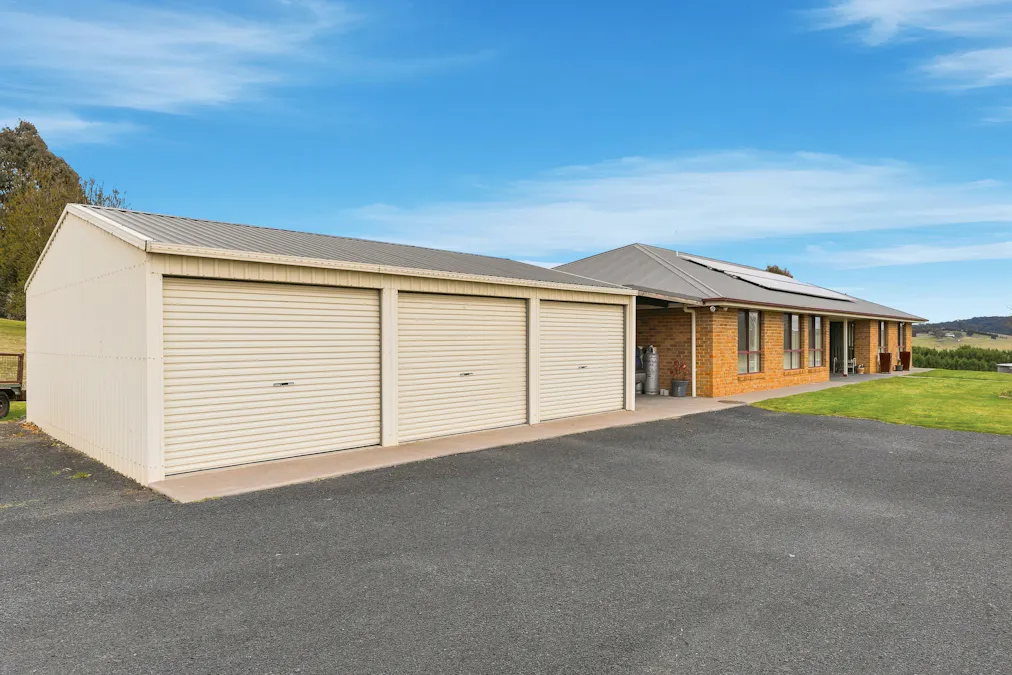 100 Wilson Drive, Oberon, NSW, 2787 - Image 3
