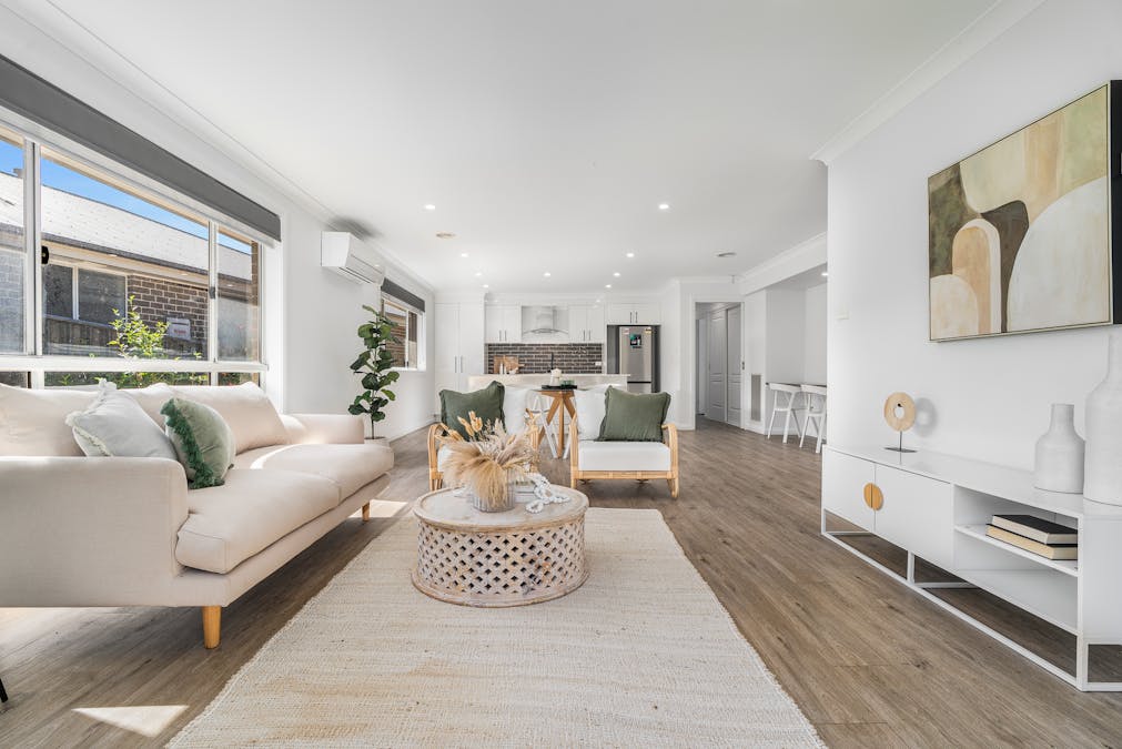 17 Stevenson Way, Orange, NSW, 2800 - Image 2