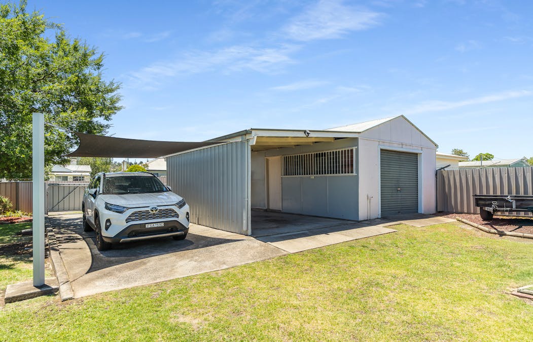 8 Courallie Street, Cowra, NSW, 2794 - Image 11