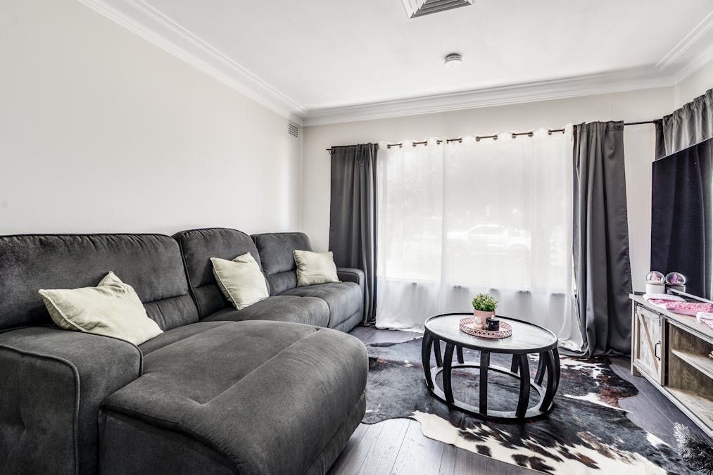 50 Lee Street, Cowra, NSW, 2794 - Image 2