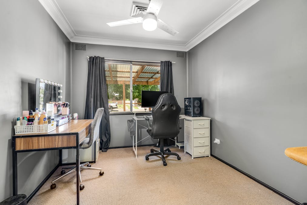 50 Lee Street, Cowra, NSW, 2794 - Image 8