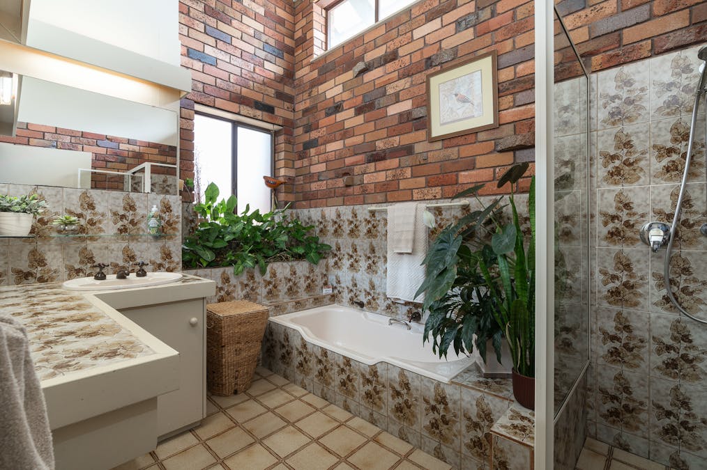 7 Yarrawonga Crescent, Cowra, NSW, 2794 - Image 14