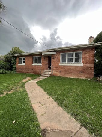 69 Lachlan Street, Cowra, NSW, 2794 - Image 1