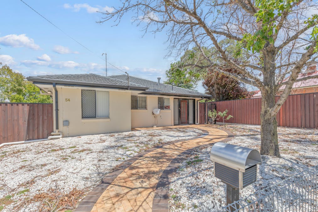 54 Rocket Street, Bathurst, NSW, 2795 - Image 2
