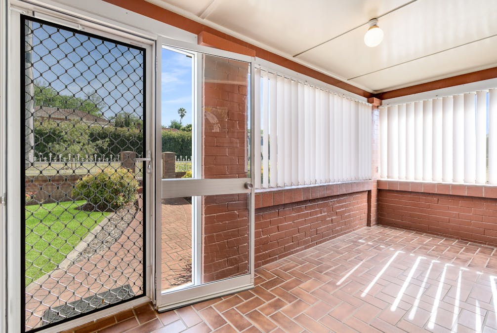 3 Liverpool Street, Cowra, NSW, 2794 - Image 10