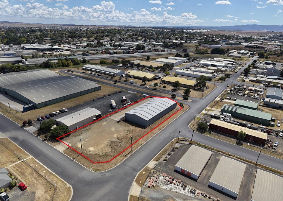 2 Sheffield place, Kelso, NSW, 2795 - Image 2