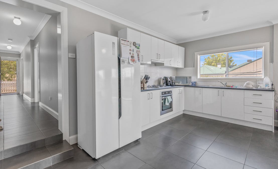 288-290 Peel Street, Bathurst, NSW, 2795 - Image 6
