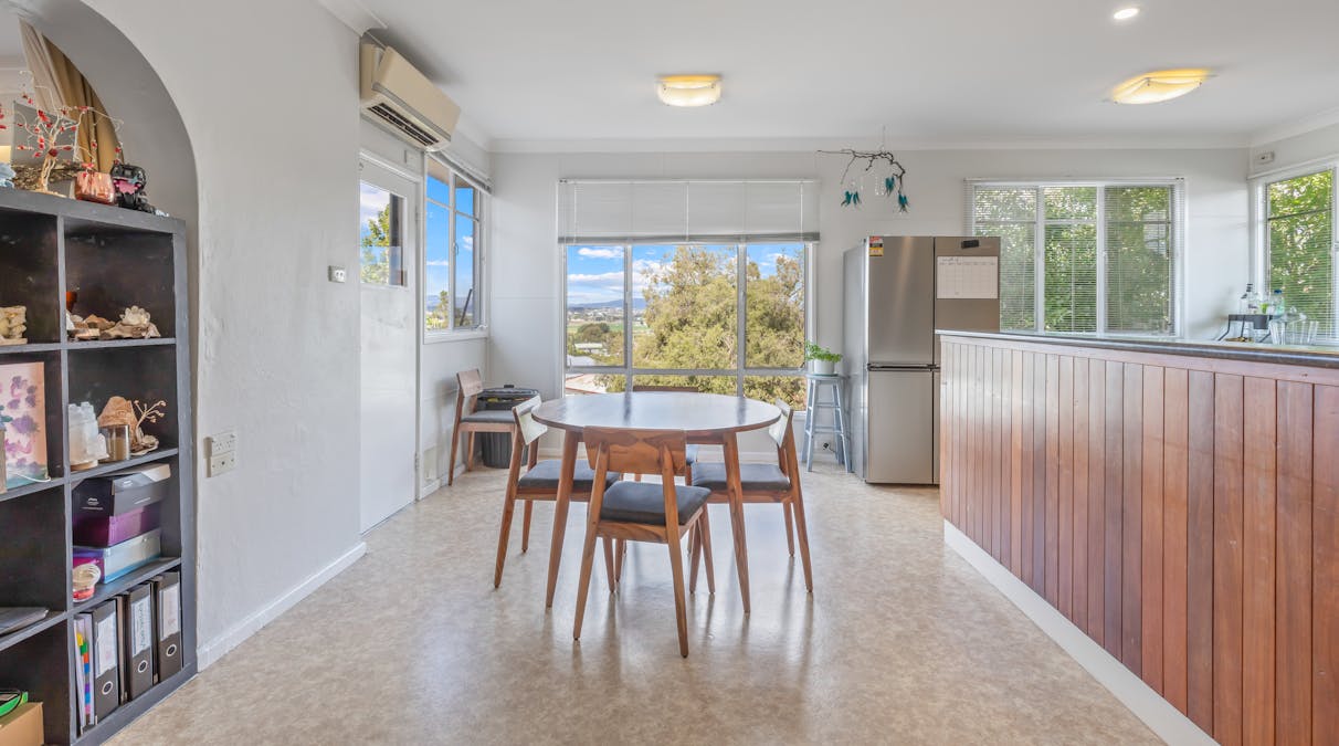 18 Macquarie Street, West Bathurst, NSW, 2795 - Image 7