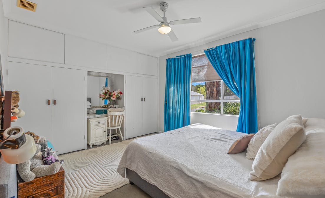 18 Macquarie Street, West Bathurst, NSW, 2795 - Image 10