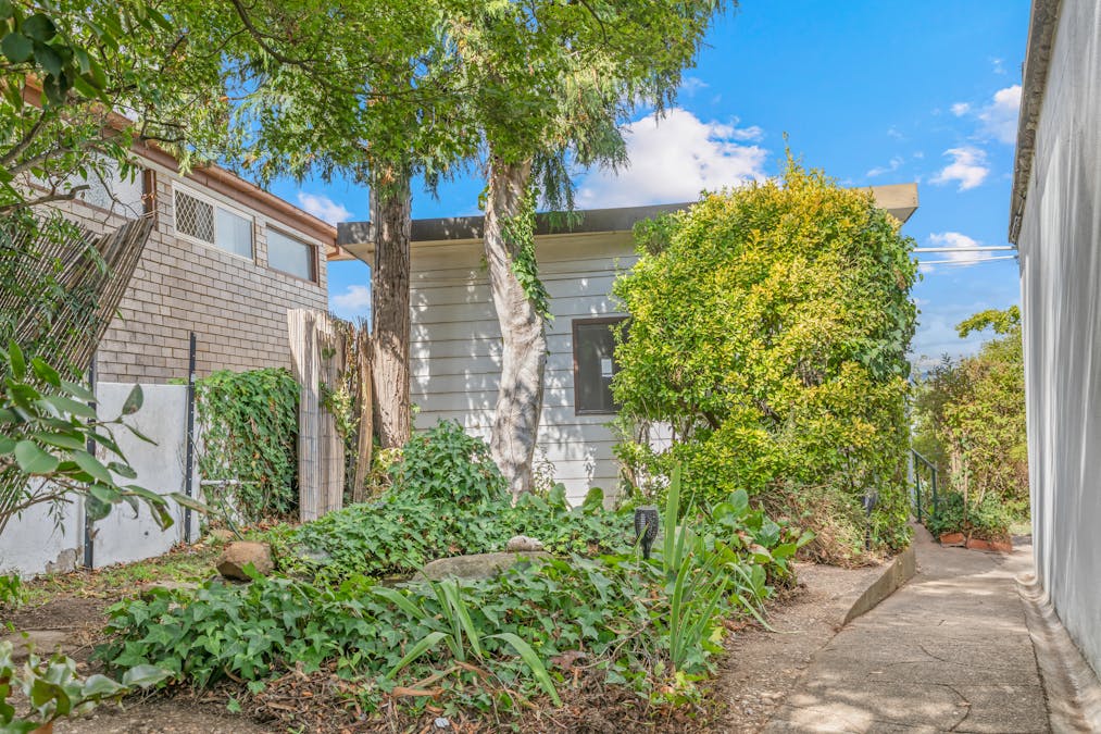 18 Macquarie Street, West Bathurst, NSW, 2795 - Image 24