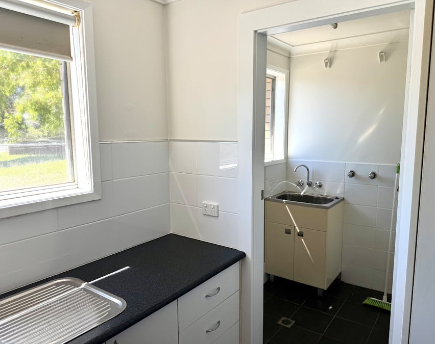 3/1 Brisbane Avenue, Cowra, NSW, 2794 - Image 6