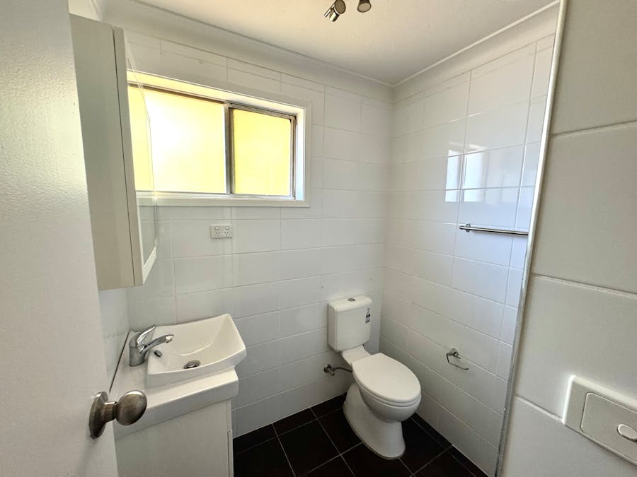 3/1 Brisbane Avenue, Cowra, NSW, 2794 - Image 11