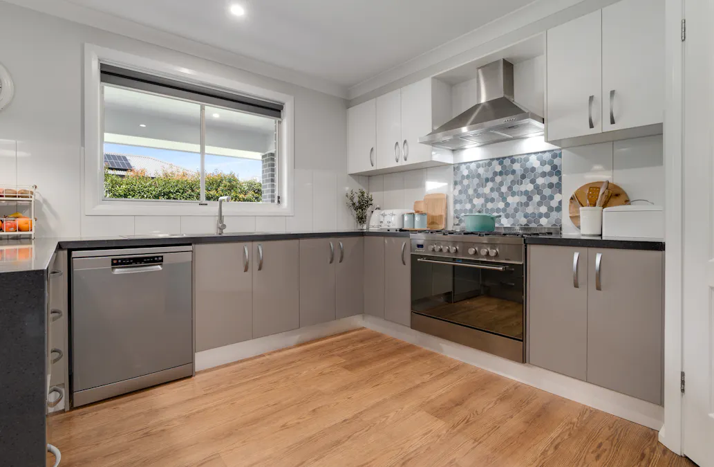 8 Mclean Street, Windradyne, NSW, 2795 - Image 5