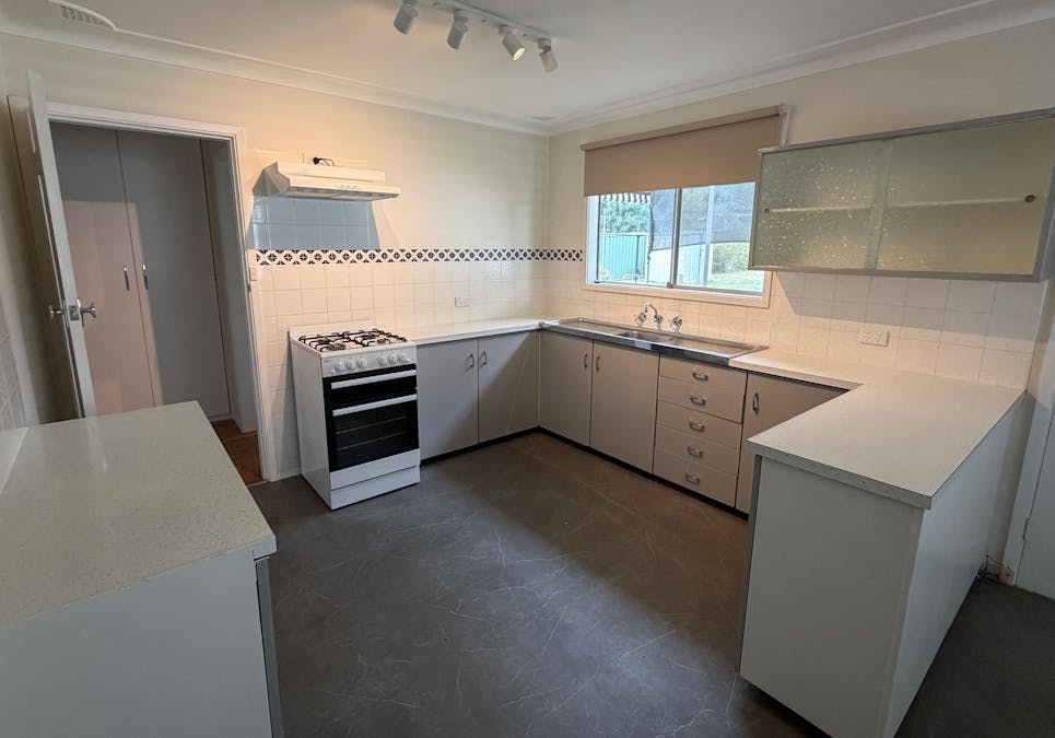 13 Kibbler Street, Cowra, NSW, 2794 - Image 2