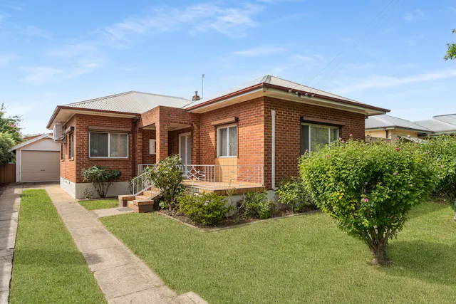 18 William Street — photo from Elders Emms Mooney