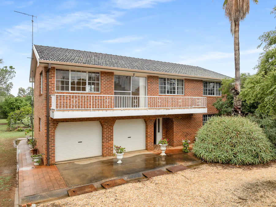 75 Cowra Road, Cowra, NSW, 2794 - Image 1