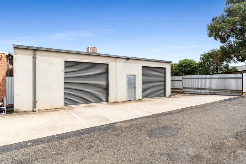 65 Redfern Street, Cowra, NSW, 2794 - Image 11