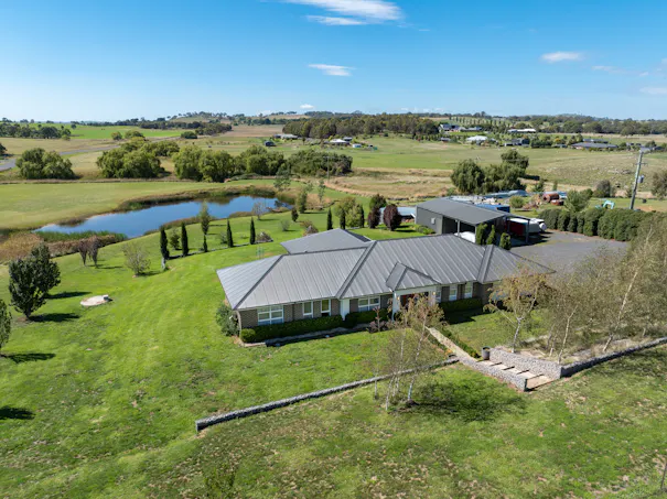 9 Green Grove, Blayney, NSW, 2799 - Image 1