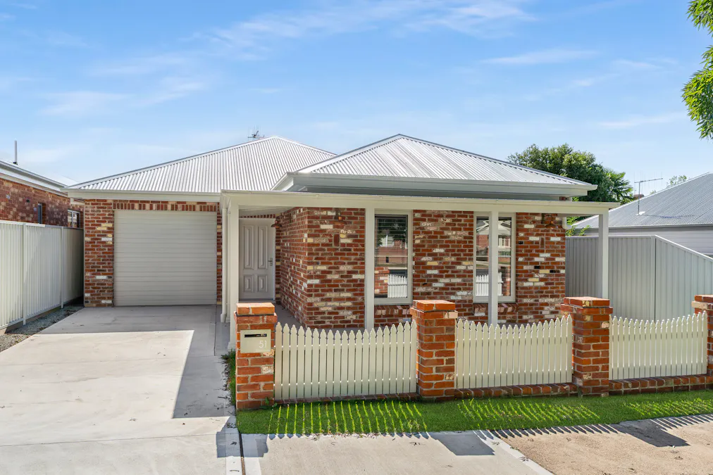 51 Piper Street, Bathurst, NSW, 2795 - Image 1