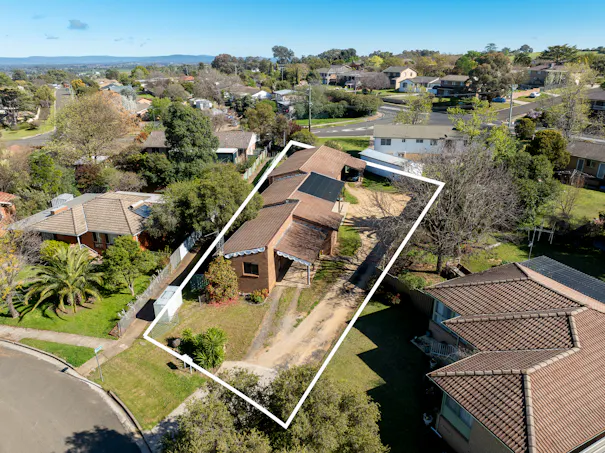6 Yaldara Crescent, Cowra, NSW, 2794 - Image 1