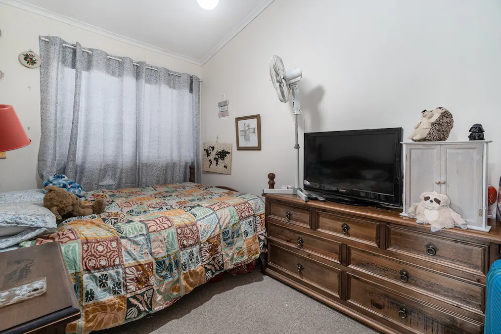 6 Yaldara Crescent, Cowra, NSW, 2794 - Image 6