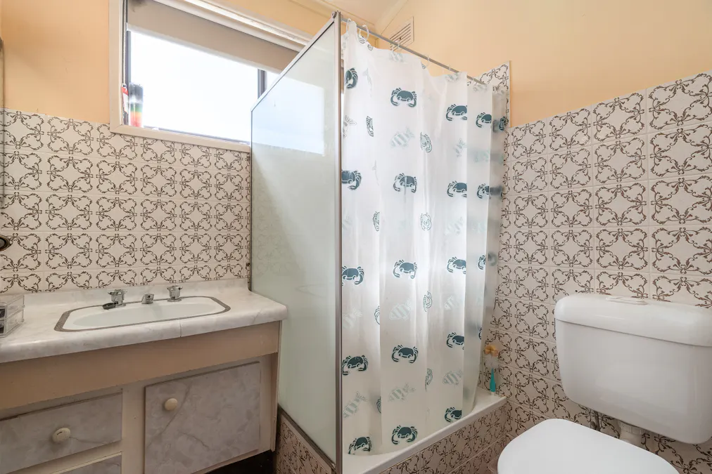 6 Yaldara Crescent, Cowra, NSW, 2794 - Image 16