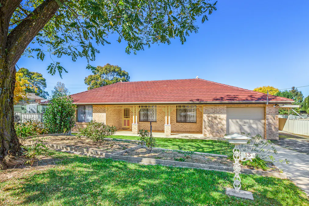 13 Hawkes Drive, Oberon, NSW, 2787 - Image 1