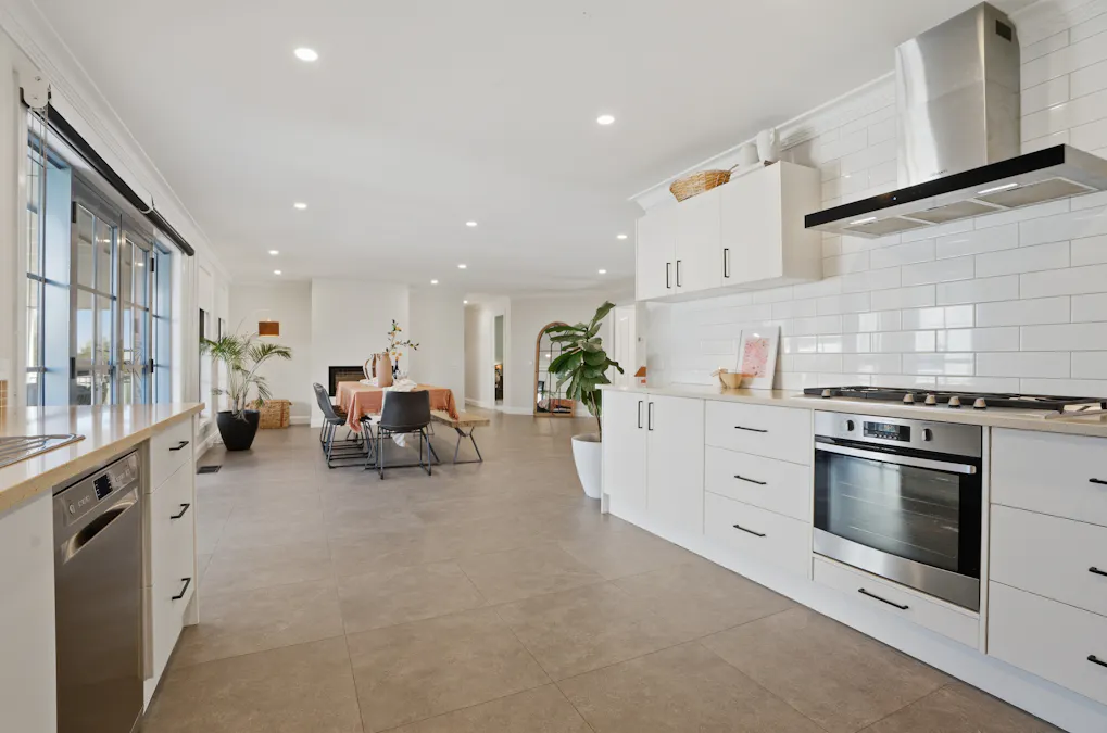 100 Darwin Drive, Llanarth, NSW, 2795 - Image 3