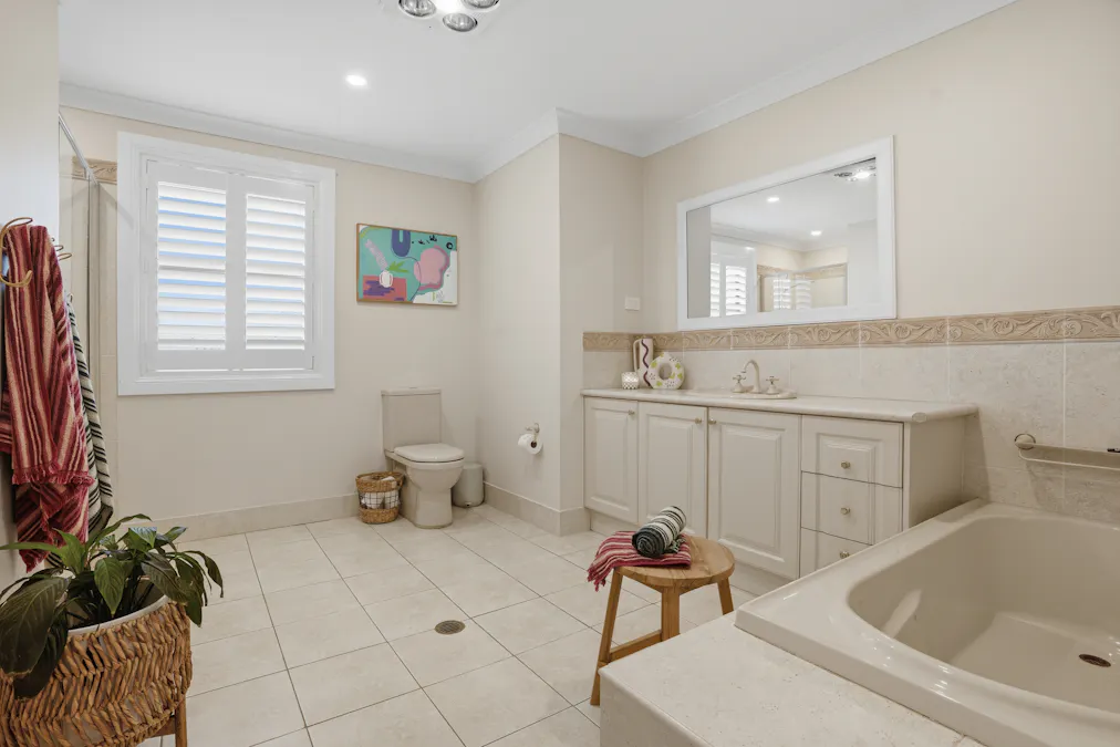 100 Darwin Drive, Llanarth, NSW, 2795 - Image 13