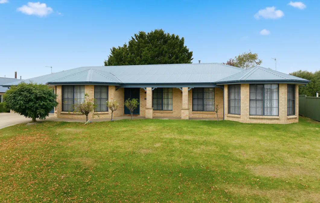 4 Parkes Street, Oberon, NSW, 2787 - Image 1