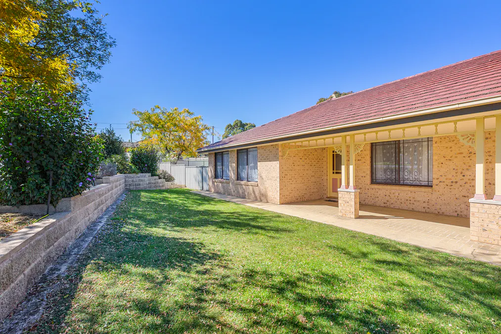 13 Hawkes Drive, Oberon, NSW, 2787 - Image 2