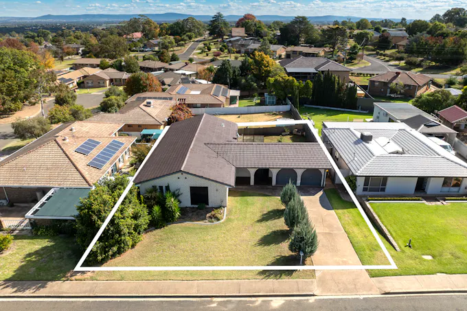2 Yaldara Crescent, Cowra, NSW, 2794 - Image 1
