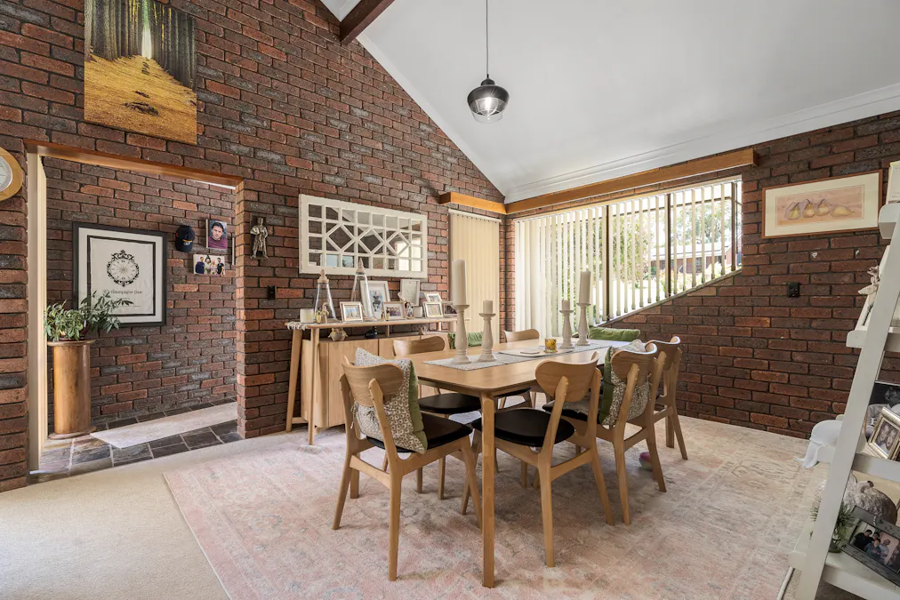 6 Amaroo Avenue, Cowra, NSW, 2794 - Image 6