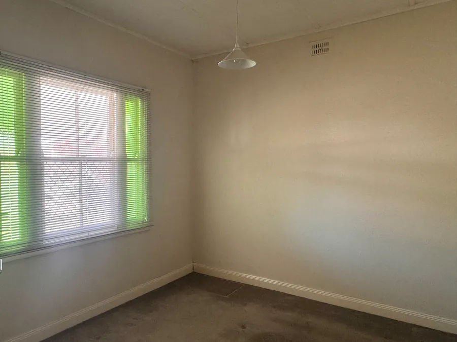 18 Vaux Street, Cowra, NSW, 2794 - Image 12
