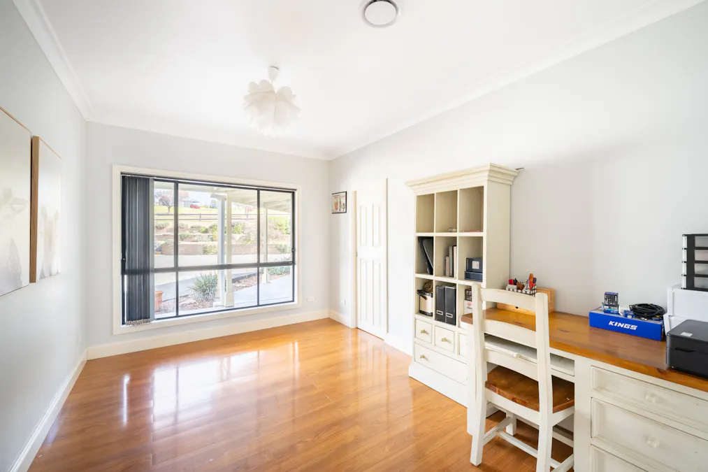 241 Hartwood Avenue, Robin Hill, NSW, 2795 - Image 19