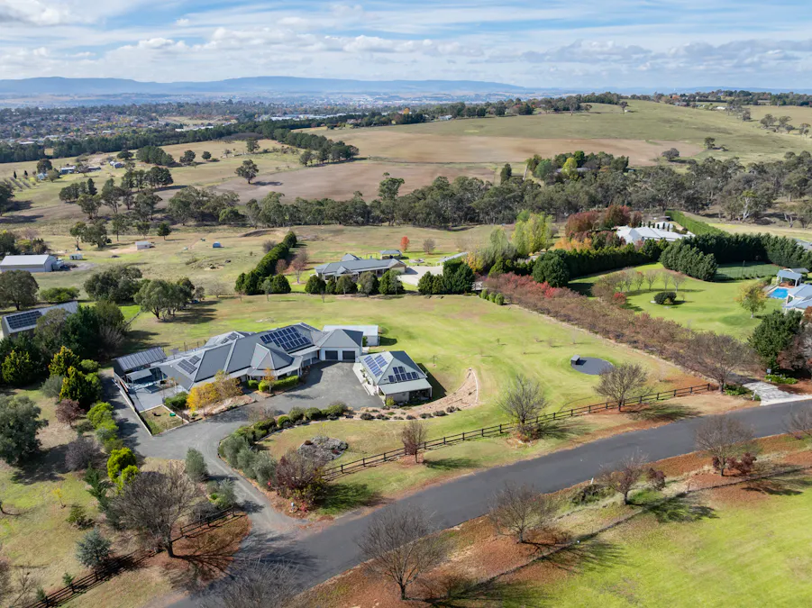 241 Hartwood Avenue, Robin Hill, NSW, 2795 - Image 1