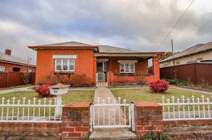 22 George Street, Bathurst, NSW, 2795
