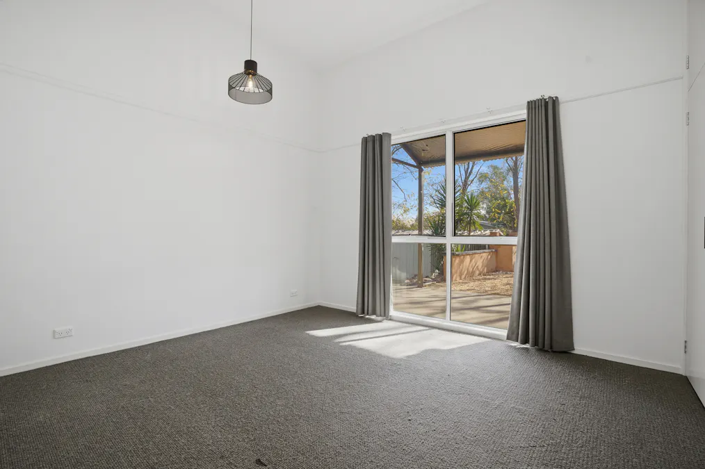 18 Cooyal Street, Cowra, NSW, 2794 - Image 10