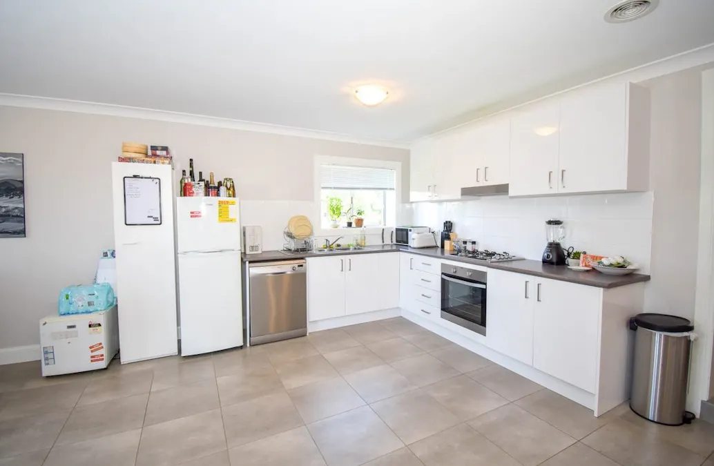 290 Peel Street, Bathurst, NSW, 2795 - Image 2