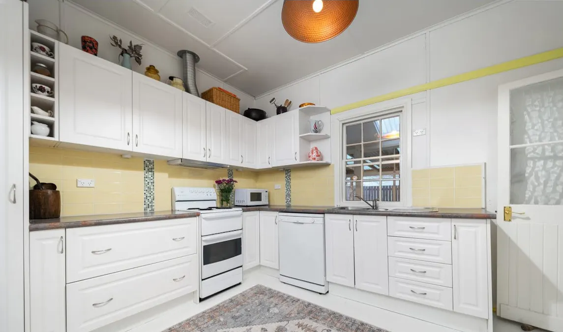 173 Seymour Street, Bathurst, NSW, 2795 - Image 2