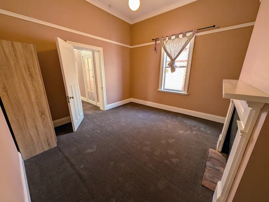 212a Russell Street, Bathurst, NSW, 2795 - Image 8
