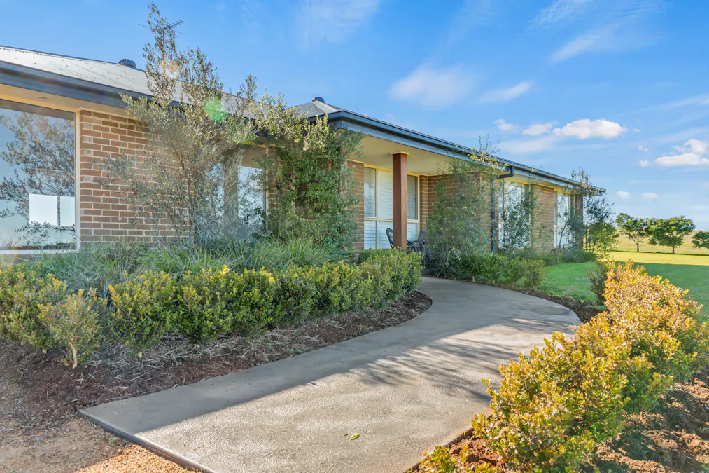 89 Lynchs Lane, Grenfell, NSW, 2810 - Image 24
