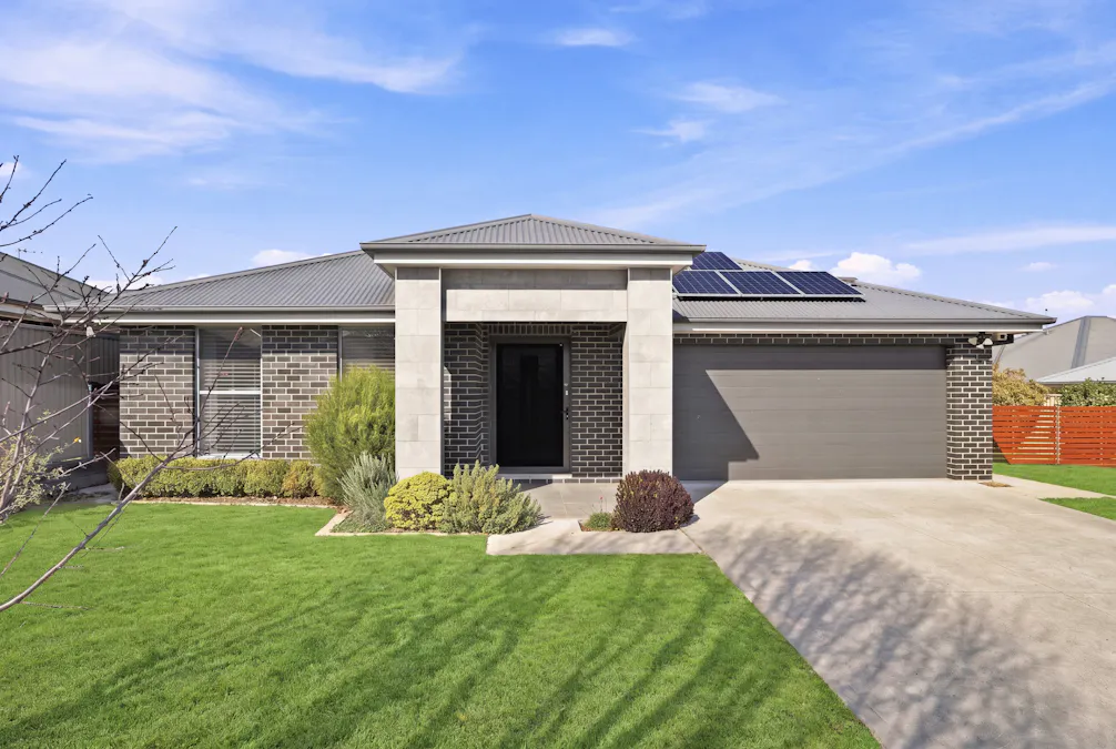 51 Wentworth Drive, Kelso, NSW, 2795 - Image 2