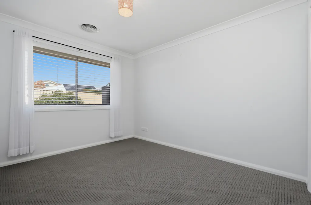 51 Wentworth Drive, Kelso, NSW, 2795 - Image 14