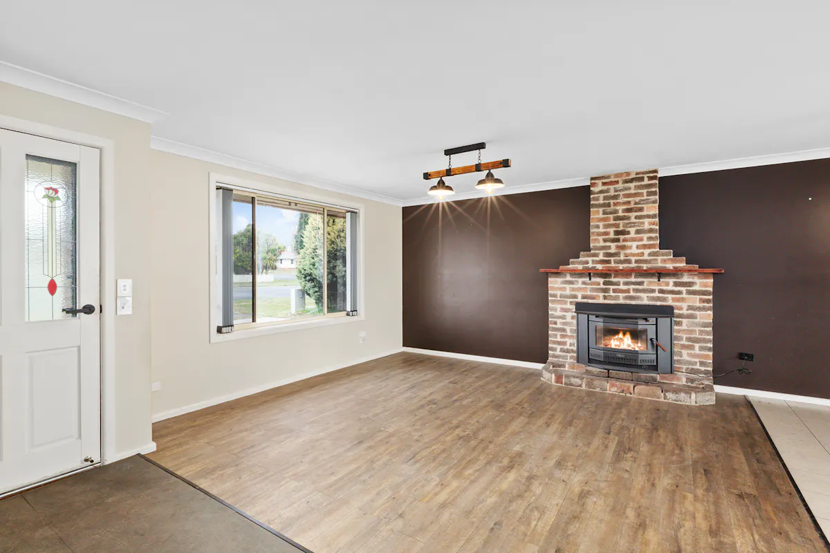 87 Dillon Street — photo 3 of 17