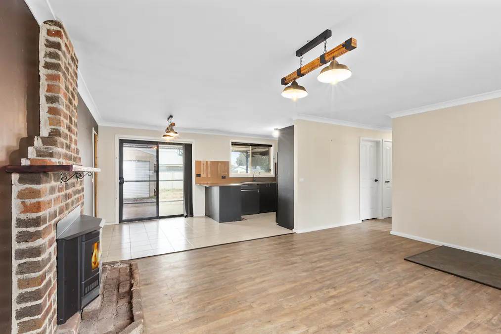 87 Dillon Street, Oberon, NSW, 2787 - Image 2