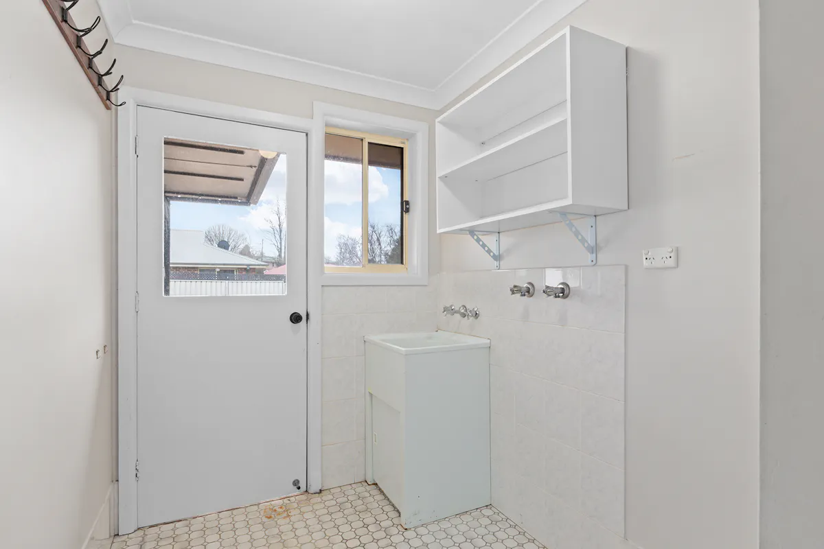 87 Dillon Street — photo 10 of 17