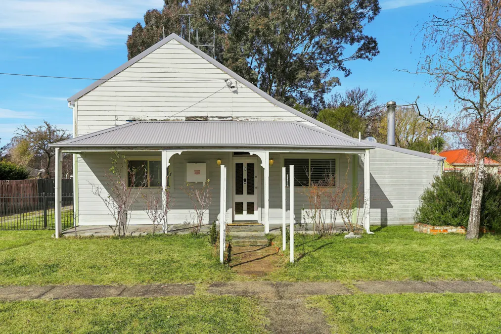 16 Perth Street, Perthville, NSW, 2795 - Image 2
