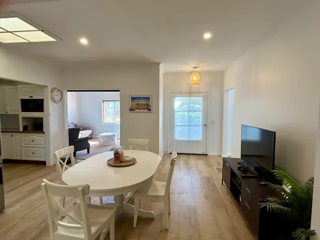 22 Albert Street — photo from Elders Emms Mooney